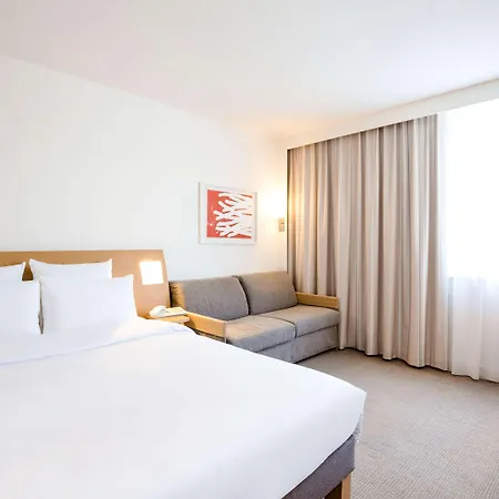 Novotel 4*
