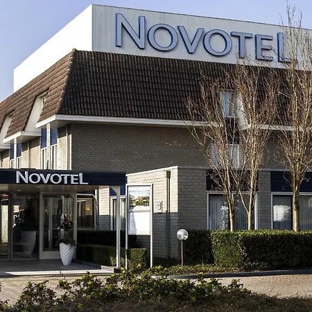 Novotel 4*